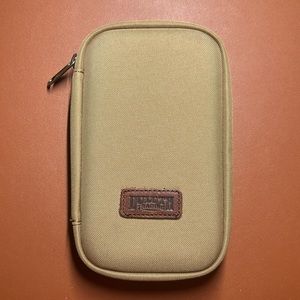 Duluth Trading Co Organizer For Electronics